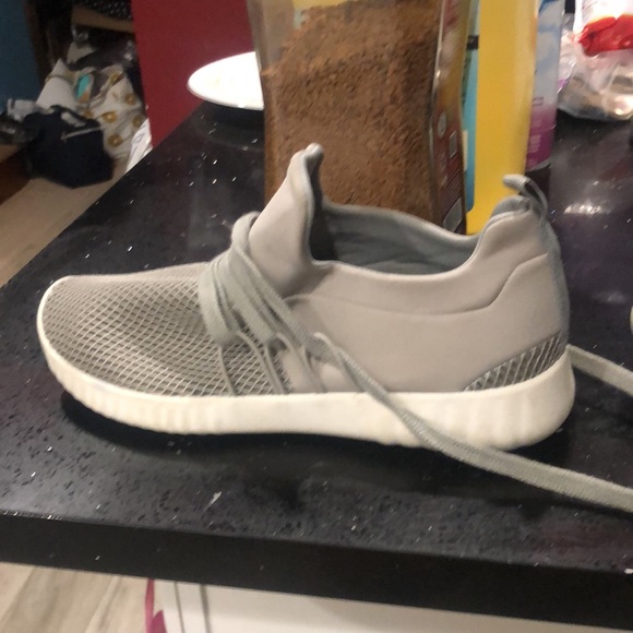 Torrid gray nylon mesh jogger sneakers wide width - Picture 6 of 8